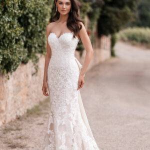 Allure Bridals A1304