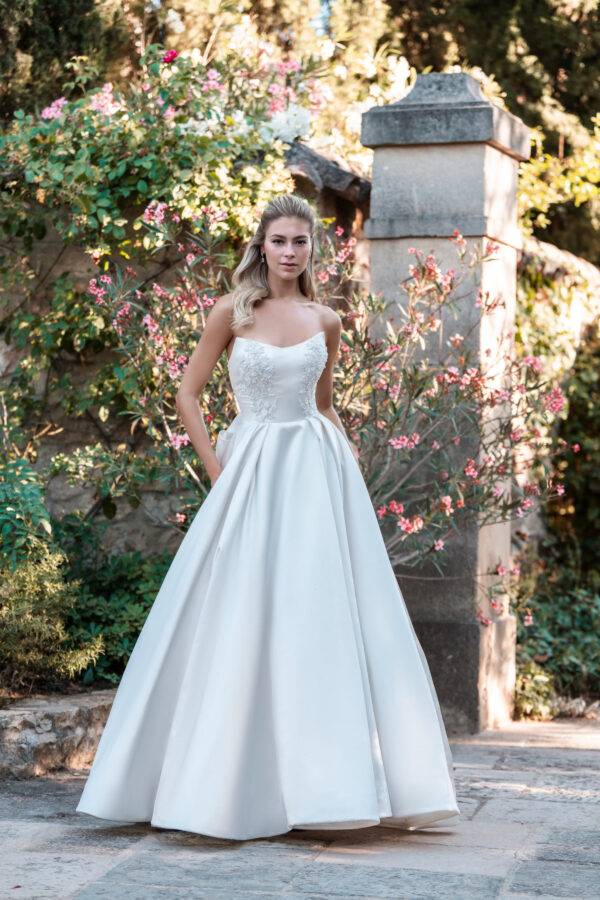 Allure Bridals A1321