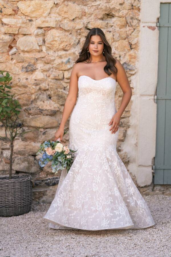 Allure Bridals W529