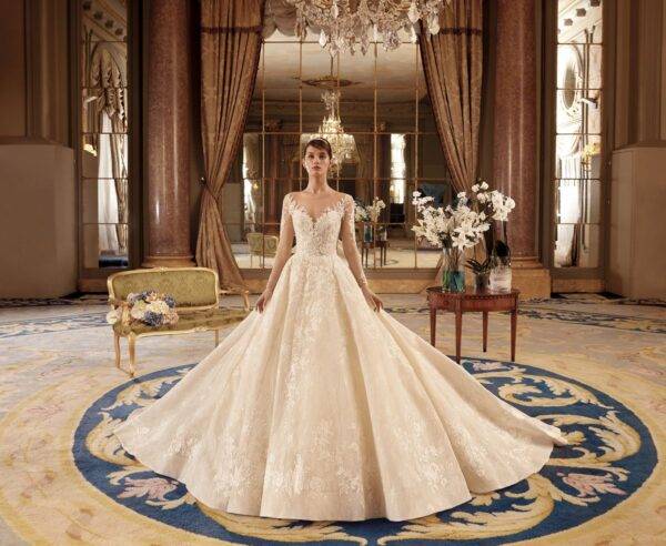 (Línea LUXURY)  Demetrios DP435