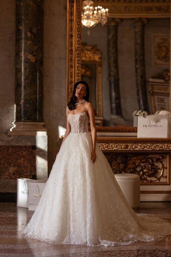( Línea LUXURY)  Demetrios DP527